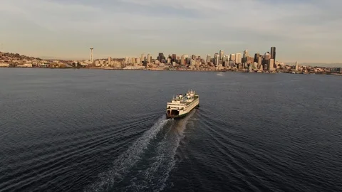 Ferry going into Downtown Seattle Stock Footage