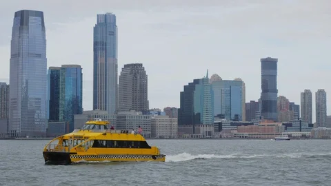 A ferry on the Hudson River Stock Footage 129167447