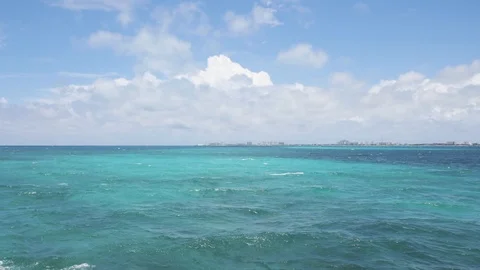 FERRY ISLA MUJERES Video stock 118376706