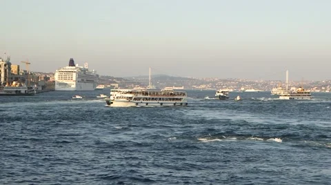 Ferry in Istanbul, Turkey Vídeos de archivo 40415557