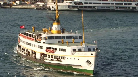 Ferry in Istanbul, Turkey Vídeos de archivo 40415558