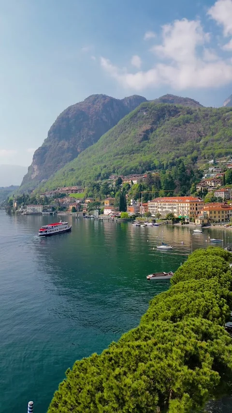 Ferry in Menaggio - Vertical 库存影片 307939107
