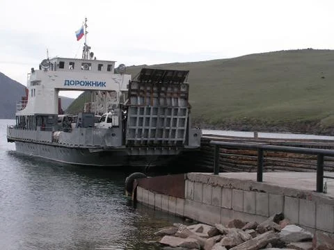 Ferry of Olkhon 스톡 사진
