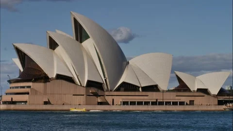 Ferry services pass Sydney Opera House time lapse 4K Stock-Footage 201449917