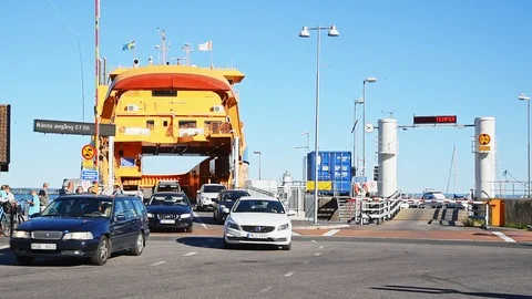 Ferry terminal time lapse Stock Footage 95525165