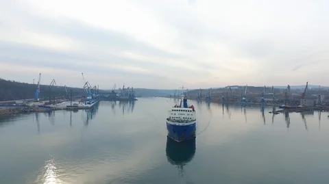 Ferryboat Video stock 98490553