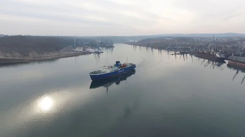 Ferryboat Video stock 98490569