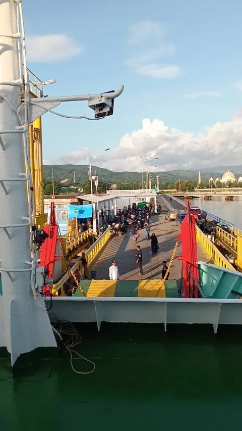 A Ferry's Gate closing at the harbor in Kolaka, Indonesia Stock Footage 280986448