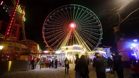 Ferry's wheel spinning Stock Footage 121783572