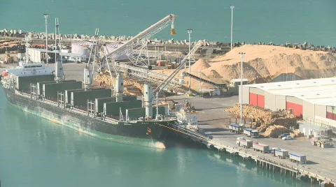 Fertilizer ship unloading at Port time lapse Stock Footage 862669