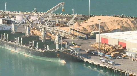 Fertilizer ship unloading in time lapse  Stock Footage 862649