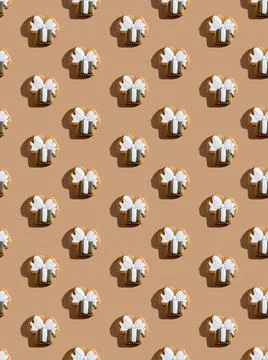 Festive bakery seamless pattern gingerbread gift Stock Photos