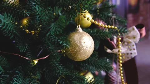 Festive decoration of the Christmas tree. Stock Footage 165582536