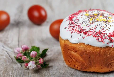 Festive Easter cake on a light background Photos