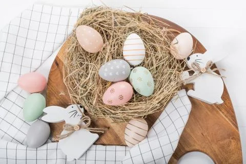 Festive easter table setting, holiday table home decor Stock Photos