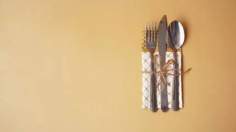 Festive table setting. Beautiful flat lay arrangement. Foto stock