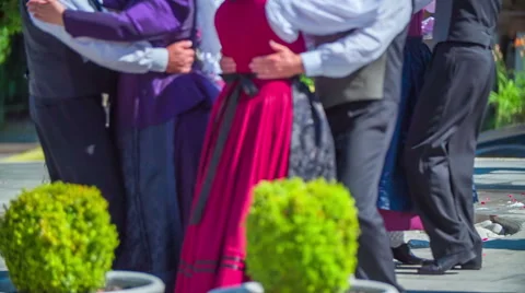 Few dancers dancing on traditional wedding Stockbeeldmateriaal 55245339