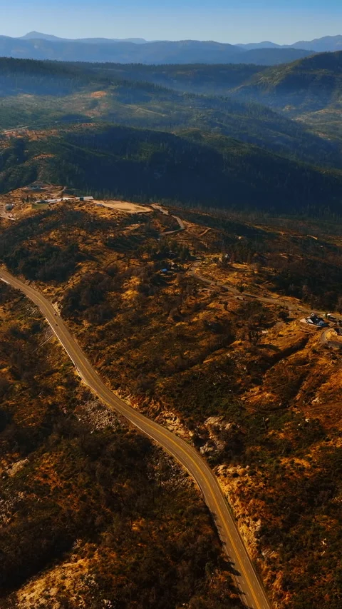 Few houses located on the bare rocks at Sierra National Forest, USA.  Stock Footage 305169996