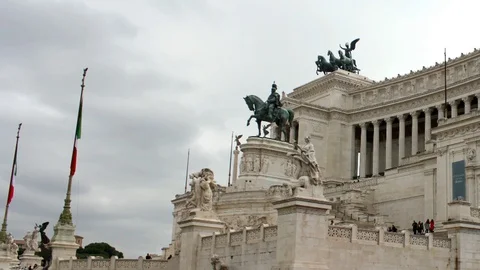 FHD Hyperlapse Venice Square with Italian Flags Stock Footage 87333598