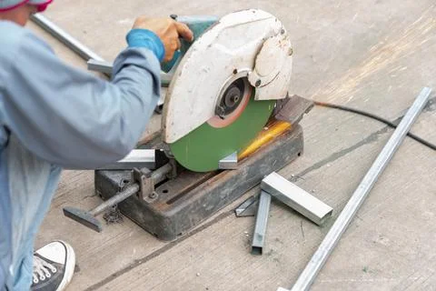The fiber circle cutting machine cut steel bar. Electric saws cutting steel.. Stock Photos