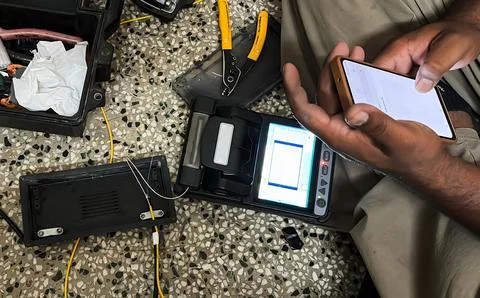 Fiber Optic Cable Splicing Process For Telecommunications And Internet Infr.. Stock Photos