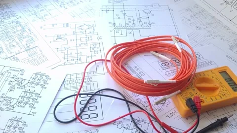Fiber optic patch cord cable and digital multimeter Vídeos de archivo 160929656
