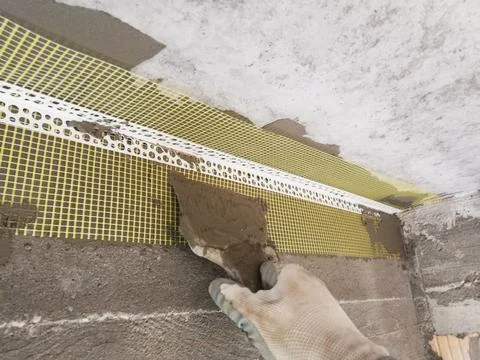 Fiberglass corner reinforcement mesh for constructions Foto stock
