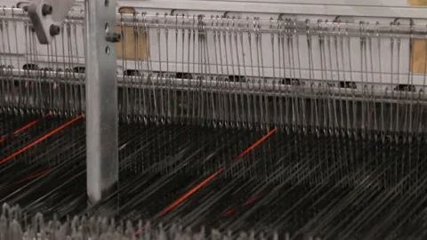 Fibre thread lines on the weaving loom machine Video stock 126747657
