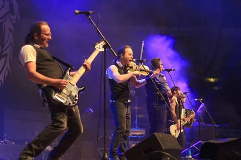  Fiddler s Green bei der MPS-Konzertparty 2014 Fiddler s Green spielen auf... Stock Photos