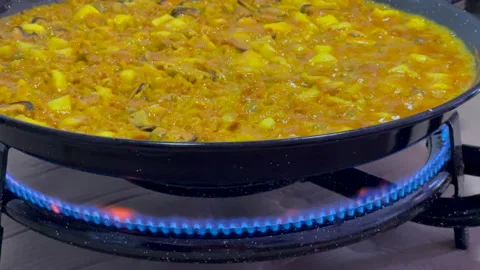 Fideua from Valencia, Spain Stock Footage 205095387