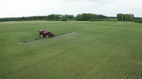 Field fertilization Видео 236304760