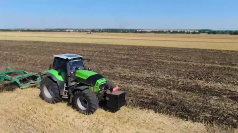 Field work during the war in Ukraine Stock Footage 137536641