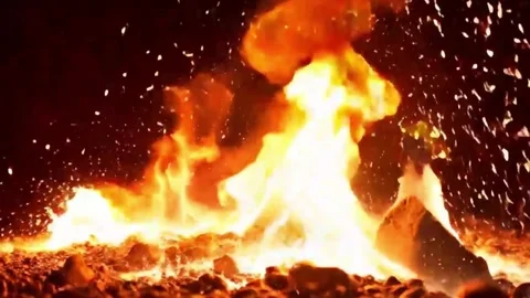 Fiery Eruption, Mesmerizing Display of Heat and Energy Transformation Video stock 302321003
