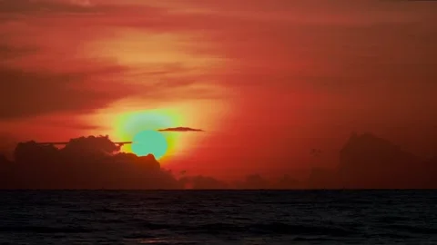 Fiery Evening Horizon Beneath Dramatic Tropical Clouds Stock-Footage 342487371