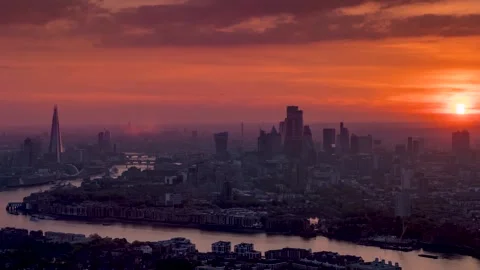 Fiery summer sunset time lapse view of the urban skyline of London Stock Footage 275148779