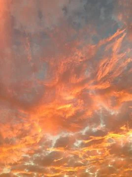 Fiery sunset with orange clouds Fotos de archivo