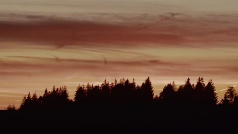 Fiery Sunset Over a Forested Hilltop: Silhouettes of Trees , Le Revard Savoie Vidéo 293920963