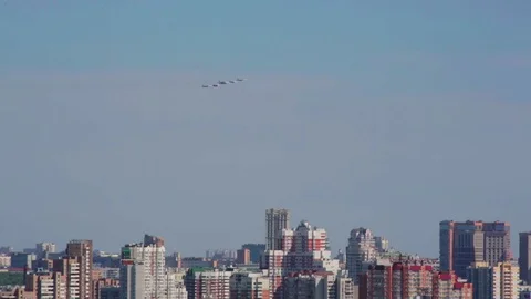 Fighter Jets Flying Over City 库存影片 91269490