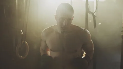 Fighter walking to practice ground 스톡 동영상 236192823