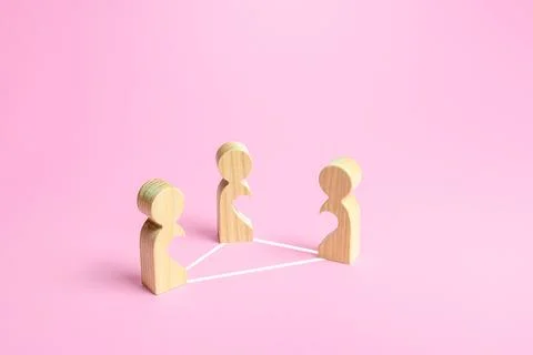 Figures of people in a love triangle. Difficulty in relationships, unrecogn.. Stock Photos
