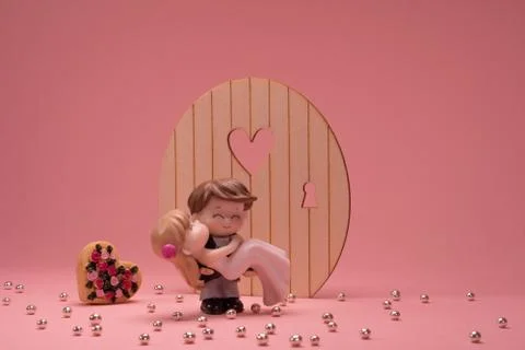 Figurines of wedding cake Stock Photos