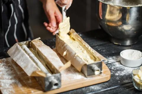 Fill the dough Фото