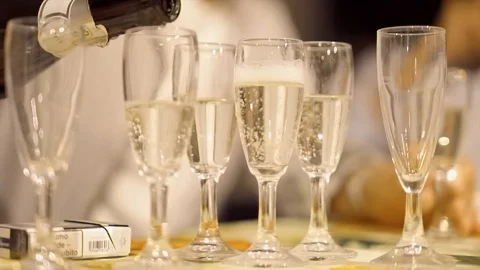 Fill the glasses with champagne Stock Footage