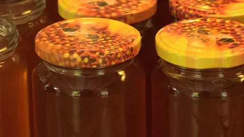 Filled honey jars Video stock 74055646