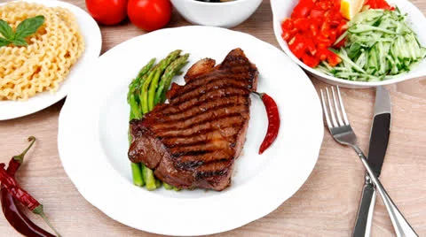 Fillet with asparagus  pasta portion Vídeos de archivo 24256484