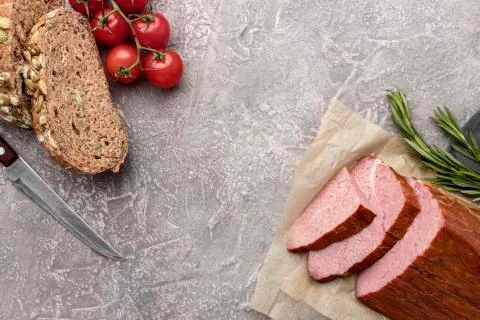 Fillet meat with tomatoes and bread Photo Photos