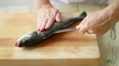 Filleting fish Stock-Footage 24673423