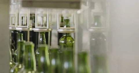 Filling Bottles 스톡 동영상 70050205