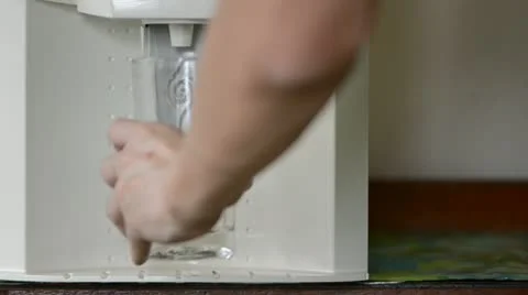 Filling up filtered water Stock Footage 21275599