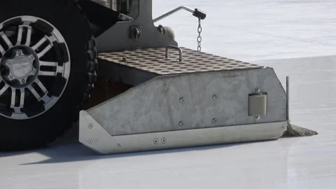 Filling ice machine working 库存影片 88076611